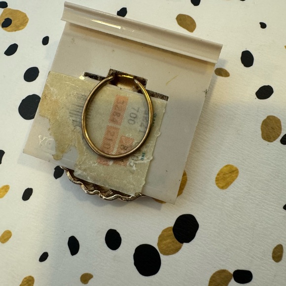 2 FOR $20 Vintage Accessory Lady Gold Round Scarf Clip NEW - Picture 3 of 4